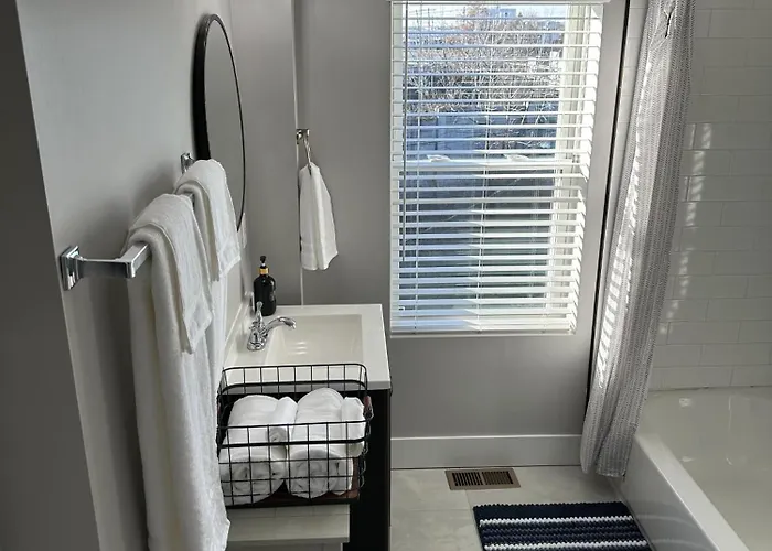 2Br Modern Home In Milo-Grogan, Near Osu & Short North Apartment *